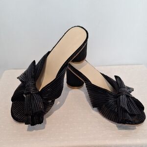 Black Pleated Bow Round Heel Sandal